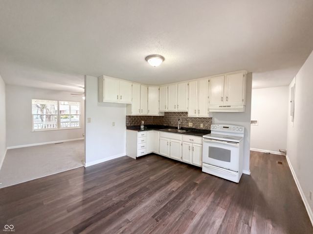 40 Duo Drive, Martinsville, IN 46151