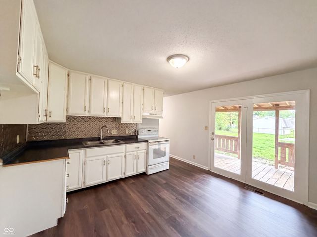 40 Duo Drive, Martinsville, IN 46151