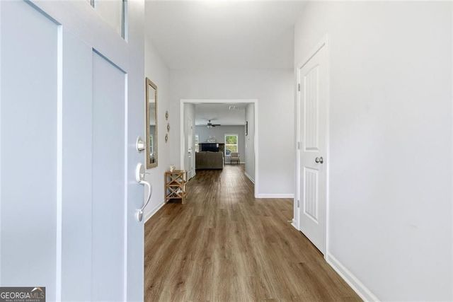 6555 River Station Drive, Lula, GA 30554
