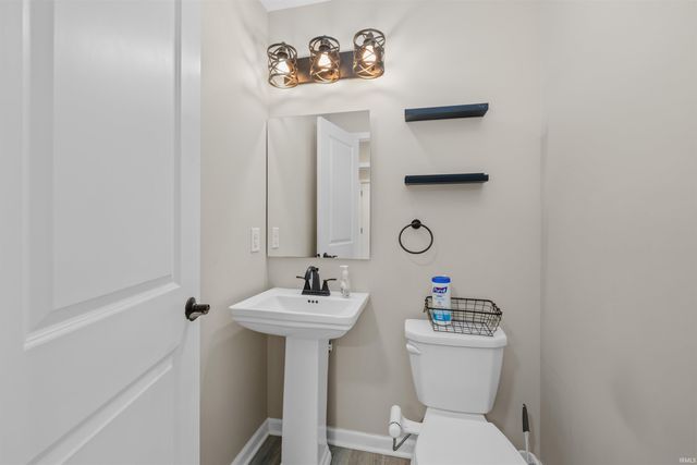 9883 Gerig Road, Leo, IN 46765