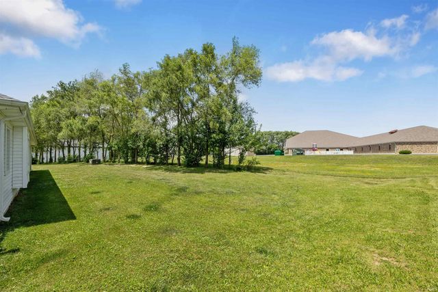 9883 Gerig Road, Leo, IN 46765