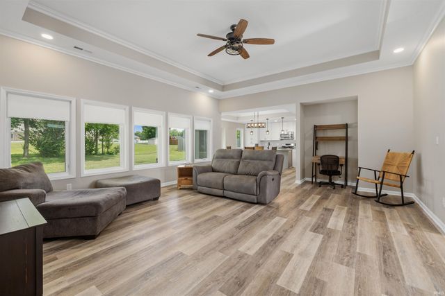 9883 Gerig Road, Leo, IN 46765