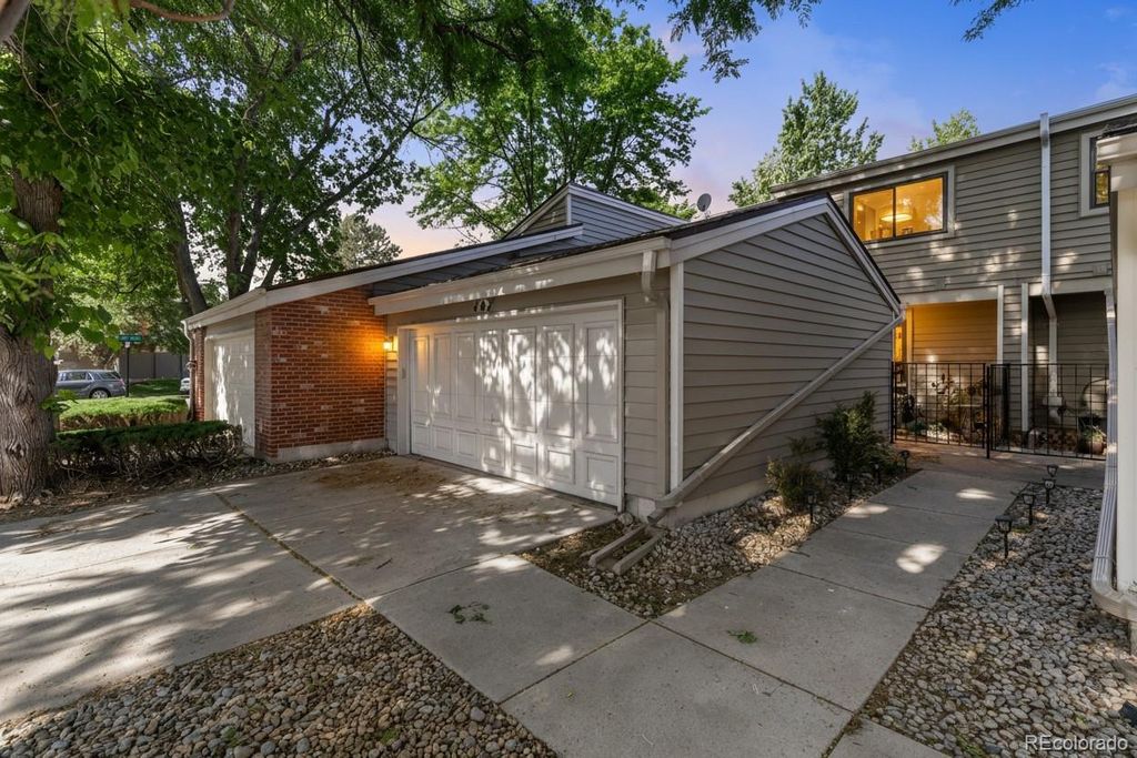 7925 W Layton Avenue 603, Littleton, CO 80123