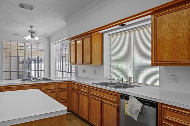 5803 Ancient Oaks Drive, Humble, TX 77346