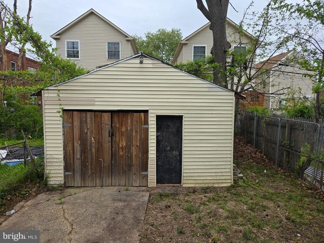 1421 COTTMAN AVE, Philadelphia, PA 19111