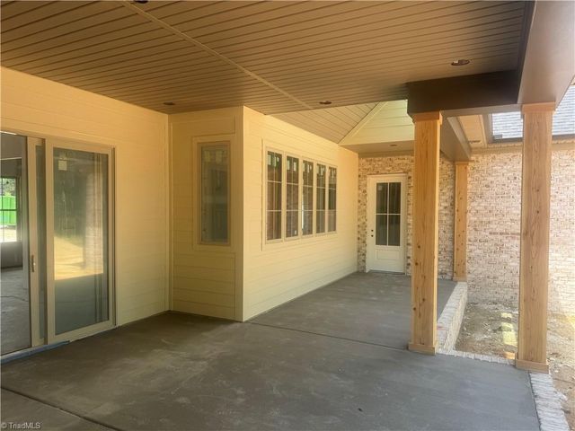 6787 Ridge Road, Lexington, NC 27295