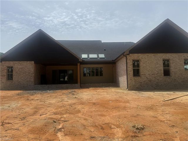 6787 Ridge Road, Lexington, NC 27295
