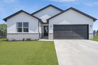 784 Hoffman Hills Boulevard, Willard, MO 65781