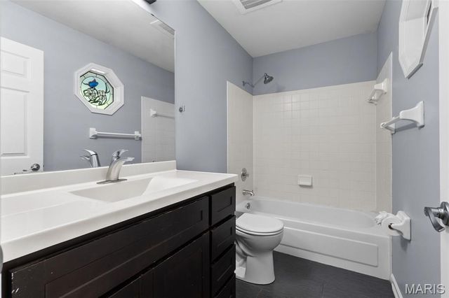 1353 Montevale Court, Fenton, MO 63026