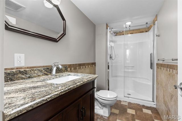 1353 Montevale Court, Fenton, MO 63026