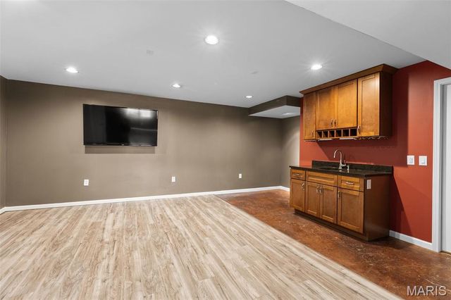 1353 Montevale Court, Fenton, MO 63026