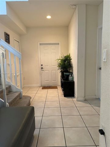1043 SE 23rd Avenue, Homestead, FL 33035