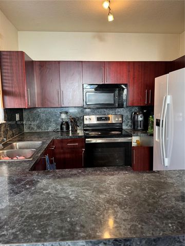 1043 SE 23rd Avenue, Homestead, FL 33035