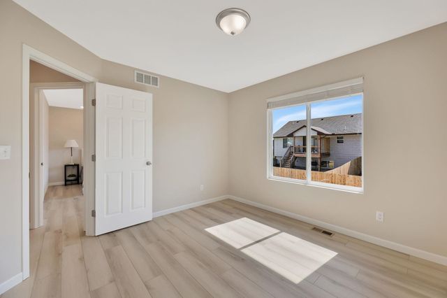 9287 E Fox Pointe, Bel Aire, KS 67226