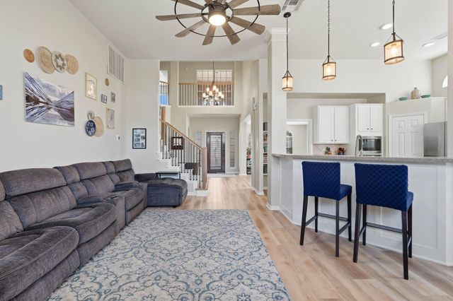 23 Murmuring Creek Place, The Woodlands, TX 77385