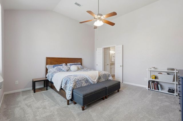 23 Murmuring Creek Place, The Woodlands, TX 77385