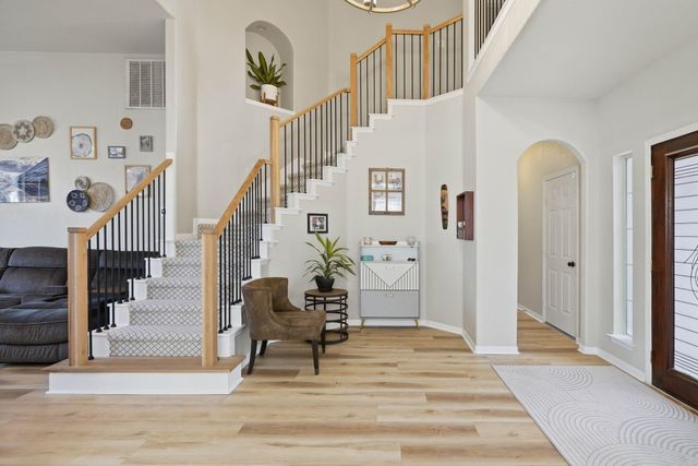 23 Murmuring Creek Place, The Woodlands, TX 77385