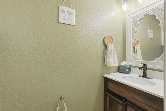 23 Murmuring Creek Place, The Woodlands, TX 77385