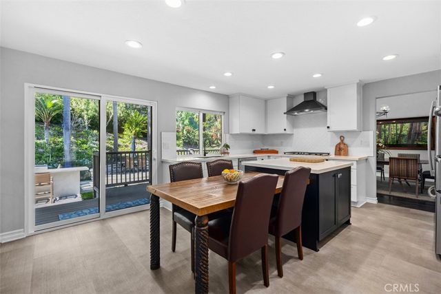27215 Stagewood Court, Laguna Hills, CA 92653