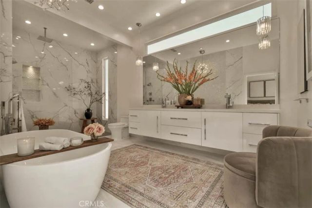 5124 Boda Place, Woodland Hills, CA 91367