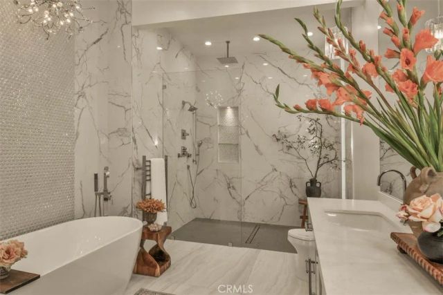 5124 Boda Place, Woodland Hills, CA 91367