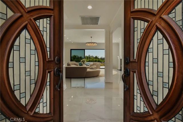 5124 Boda Place, Woodland Hills, CA 91367