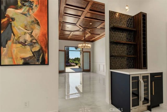 5124 Boda Place, Woodland Hills, CA 91367