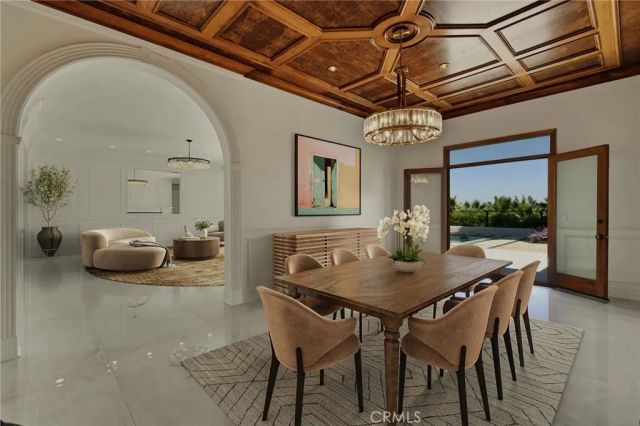 5124 Boda Place, Woodland Hills, CA 91367