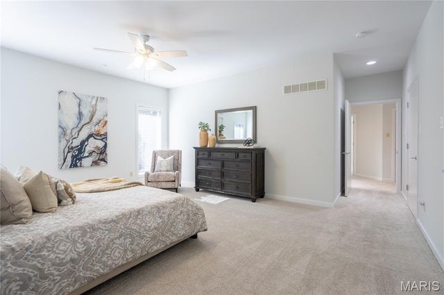 8333 Kingsbury Boulevard, Clayton, MO 63105