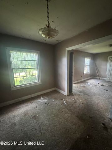 133 Creston Avenue, Jackson, MS 39212