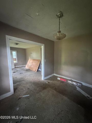 133 Creston Avenue, Jackson, MS 39212