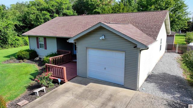 455 Canton Lakeshore Dr # 29, Cadiz, KY 42211