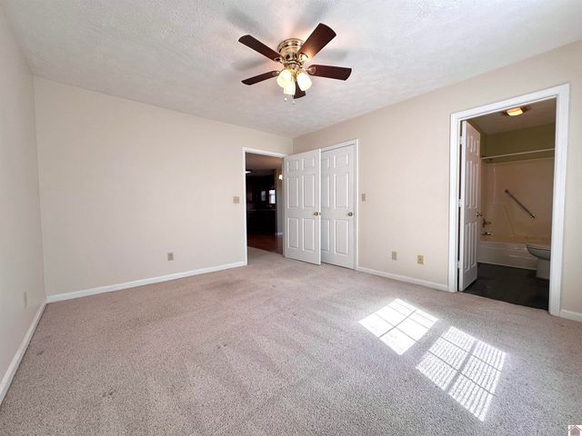 455 Canton Lakeshore Dr # 29, Cadiz, KY 42211