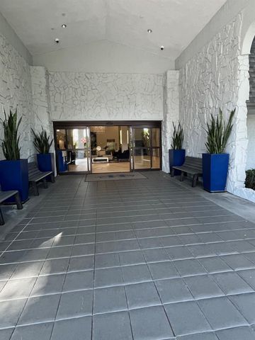 7351 Kinghurst Dr 302, Delray Beach, FL 33446