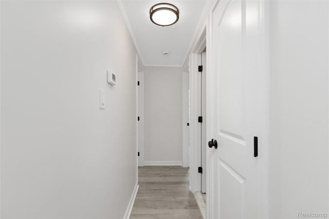 26707 Alger Boulevard, Madison Heights, MI 48071