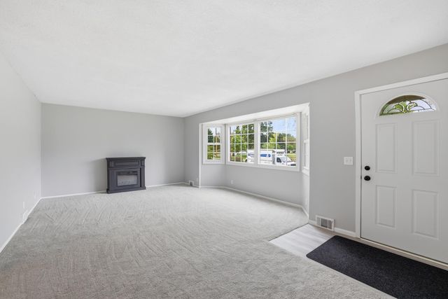 7725 W 22nd Street, Saint Louis Park, MN 55426