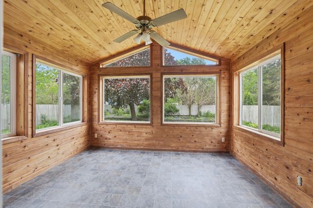 7725 W 22nd Street, Saint Louis Park, MN 55426