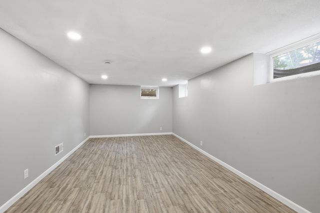 7725 W 22nd Street, Saint Louis Park, MN 55426