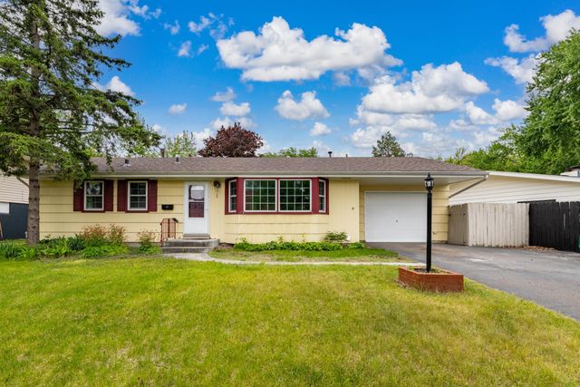 7725 W 22nd Street, Saint Louis Park, MN 55426