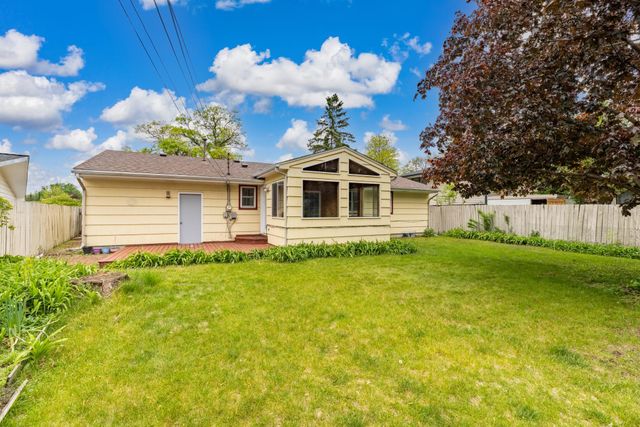 7725 W 22nd Street, Saint Louis Park, MN 55426