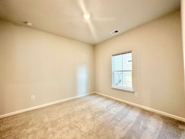 546 Magnolia Terrace Dr, Myrtle Beach, SC 29579