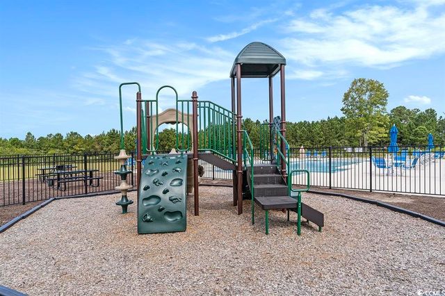 546 Magnolia Terrace Dr, Myrtle Beach, SC 29579