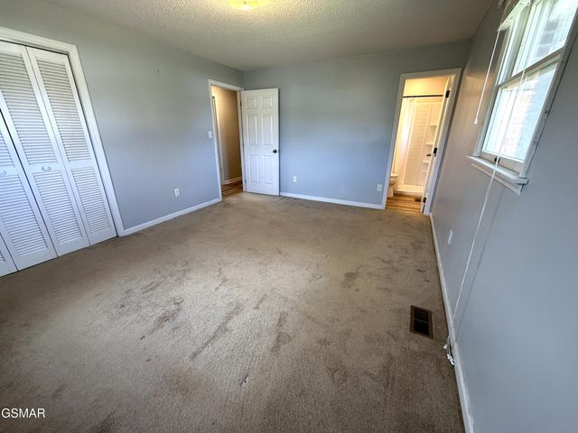 858 Burnett Drive, Newport, TN 37821