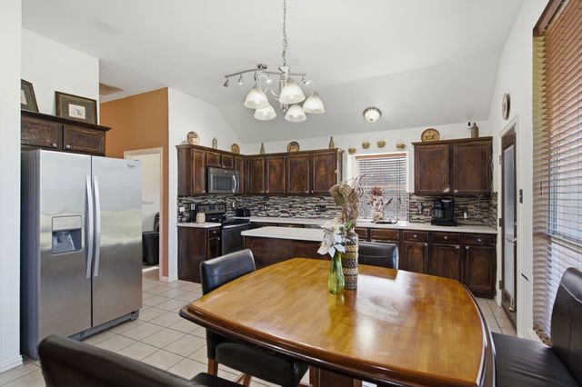 305 Ravenna Road, Lake Dallas, TX 75065