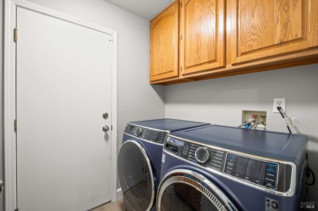 619 Rutgers St, Vacaville, CA 95687