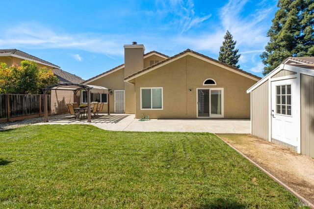 619 Rutgers St, Vacaville, CA 95687