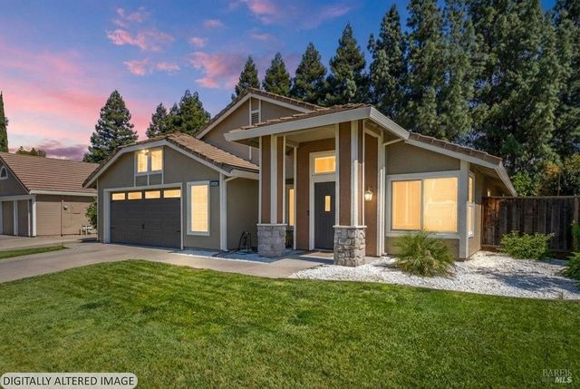 619 Rutgers St, Vacaville, CA 95687