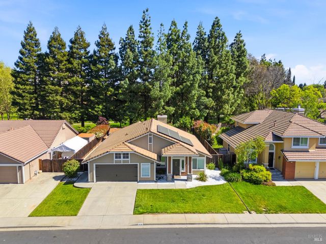 619 Rutgers St, Vacaville, CA 95687