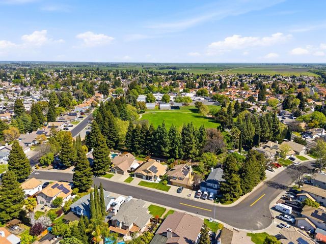 619 Rutgers St, Vacaville, CA 95687