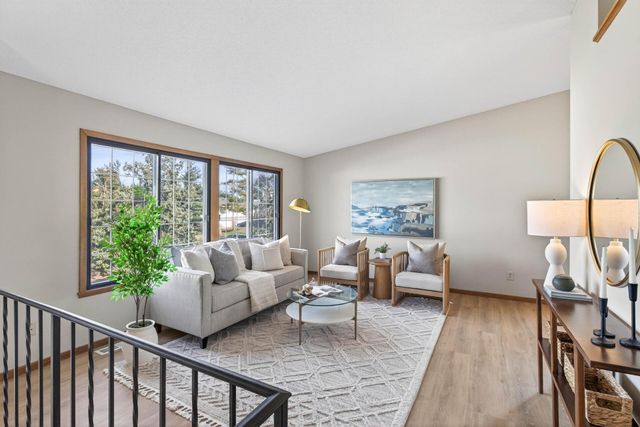 4410 Clover Lane, Eagan, MN 55122